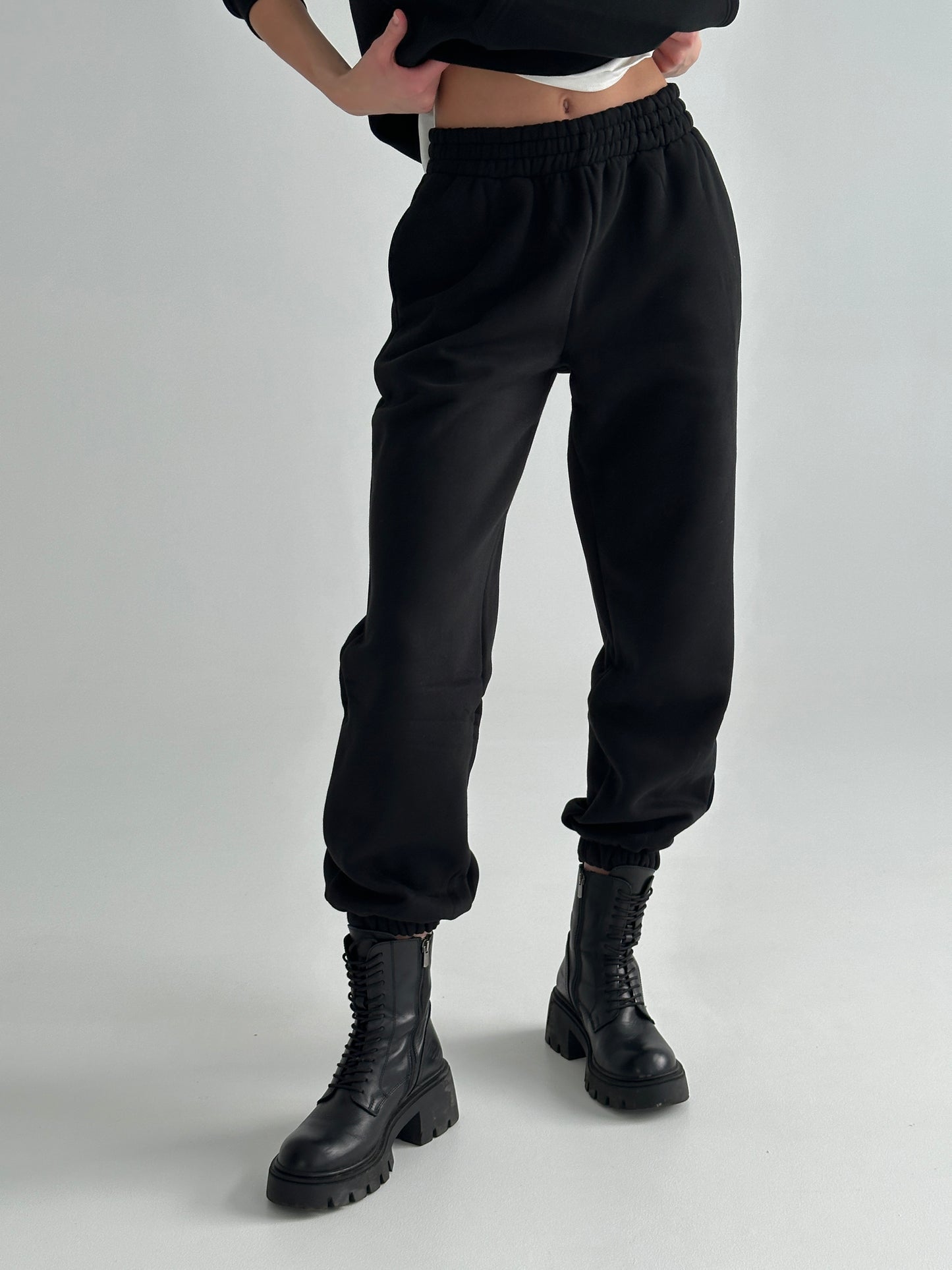 Kelnės Joggers Black